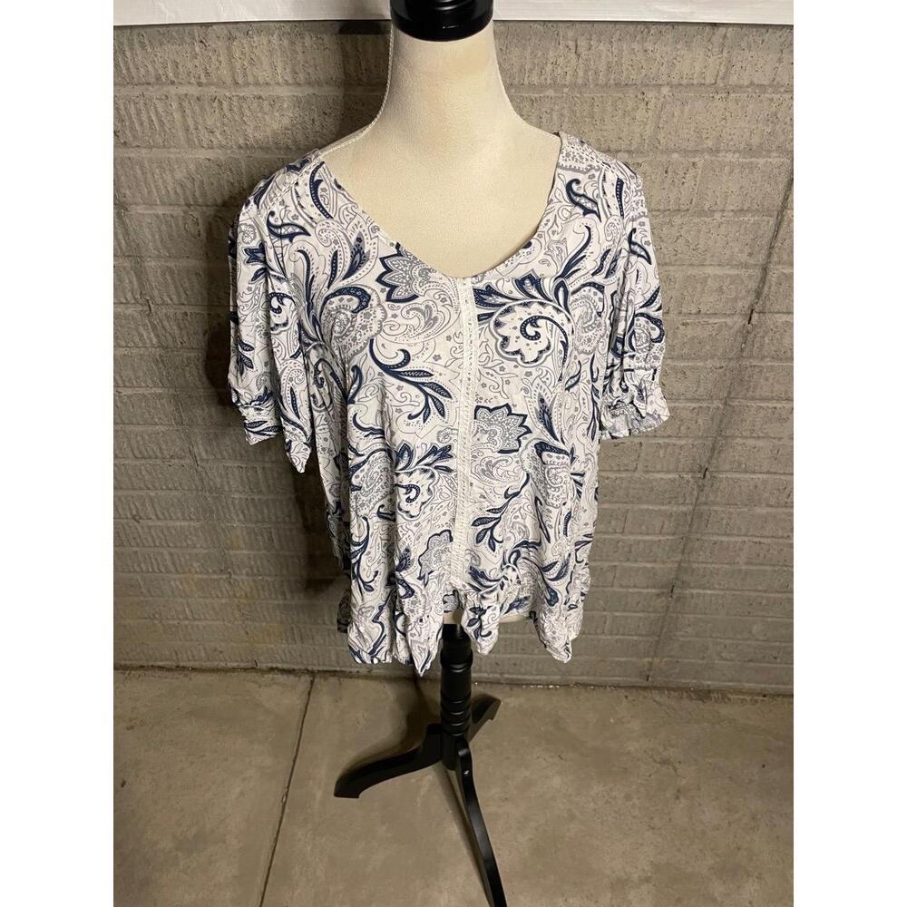 Floral And Vine Floral Print V Neck Ruffled Hem Blouse Top Size XL‎